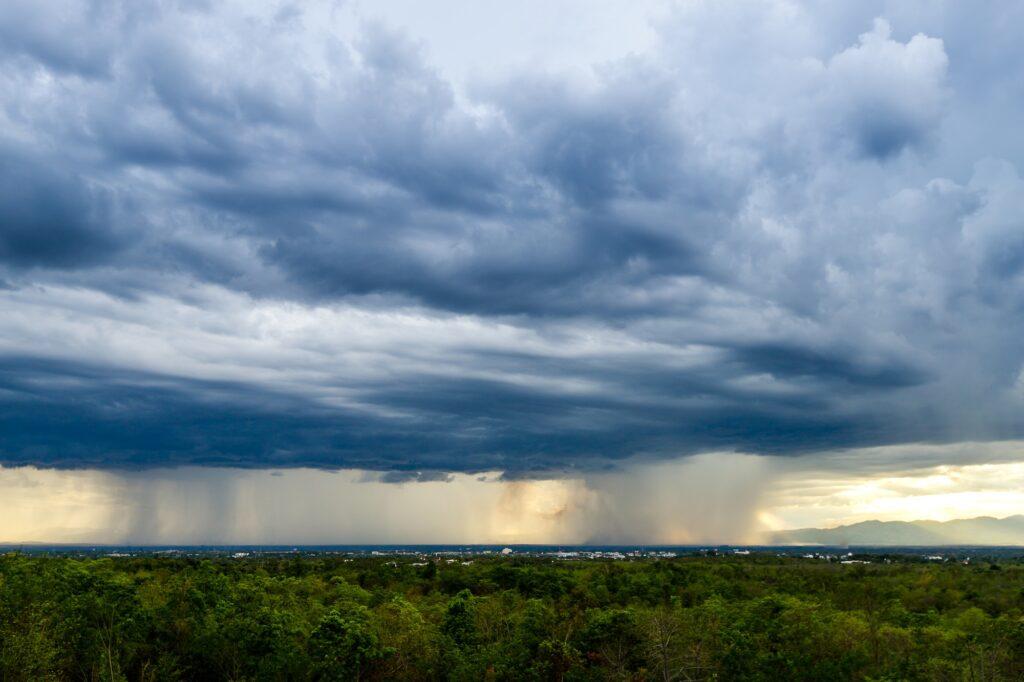 thunder storm sky Rain clouds