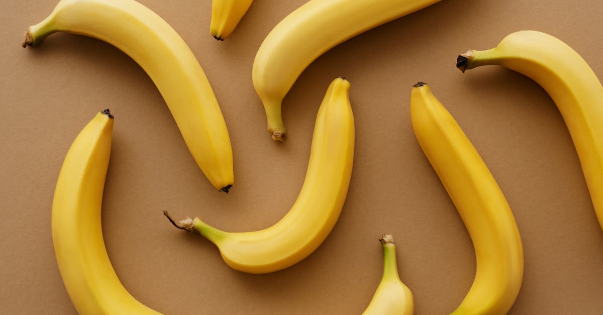 découvrez les bienfaits des bananes, ce fruit tropical riche en nutriments et en fibres. apprenez comment les intégrer dans votre alimentation pour booster votre énergie et améliorer votre santé. idéal pour des collations saines, des desserts savoureux ou des smoothies revigorants.