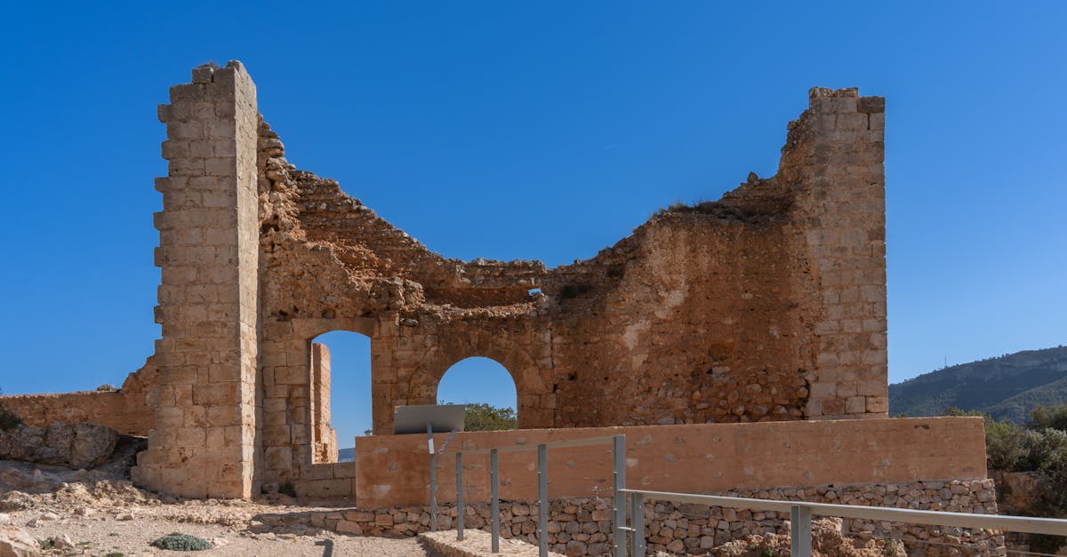 découvrez notre sélection des plus beaux prénoms espagnols pour garçons. trouvez l'inspiration pour le prénom parfait de votre petit avec des choix uniques, traditionnels et modernes qui évoquent la culture espagnole.