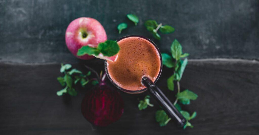découvrez le pouvoir de la détoxification avec notre guide sur le régime de détox aux pommes. apprenez comment les pommes peuvent purifier votre corps, stimuler votre digestion et revitaliser votre énergie. embarquez dans une expérience de bien-être et santé naturelle dès aujourd'hui.