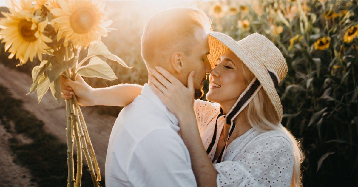 célébrez le hug day en partageant des câlins chaleureux avec vos proches ! découvrez l'importance des étreintes pour renforcer les liens affectifs et apporter du bonheur dans votre vie. rejoignez-nous pour cette journée spéciale dédiée à l'amour et à la convivialité.