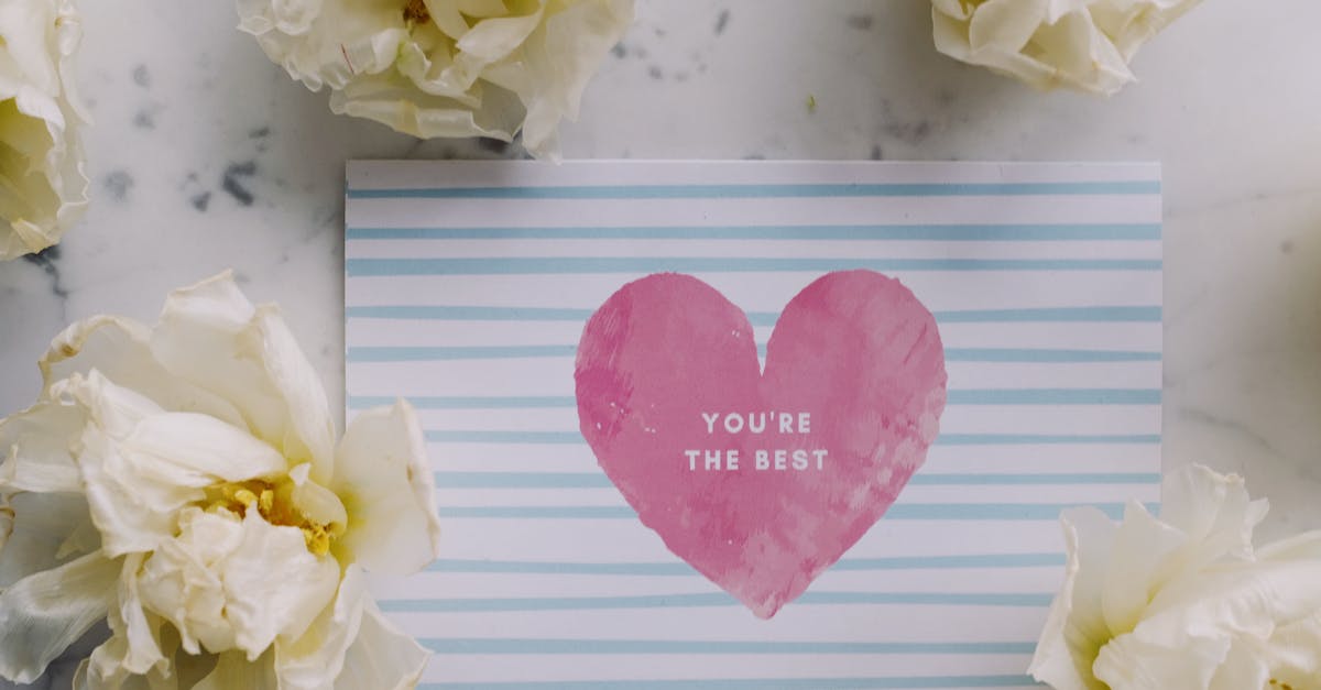découvrez l'art des compliments ! apprenez comment exprimer votre appréciation avec sincérité et bienveillance. trouvez des astuces pour enrichir vos interactions sociales et renforcer vos relations grâce à des mots qui valorisent et inspirent. transformez chaque échange en un moment positif et mémorable.