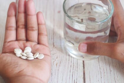 découvrez l'importance de la consommation quotidienne de graines pour votre santé ! apprenez comment intégrer ces super-aliments dans votre alimentation, leurs bienfaits nutritionnels et des astuces pour varier les plaisirs au quotidien.