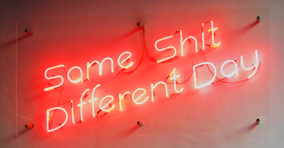 découvrez l'univers captivant de l'humour, où les rires fusent et les esprits s'éclaircissent. plongez dans des anecdotes drôles, des blagues savoureuses et des réflexions hilarantes qui égayeront votre journée. laissez-vous emporter par la magie du rire et partagez un moment de joie avec vos proches.