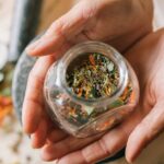 découvrez des remèdes naturels efficaces pour améliorer votre bien-être. explorez des solutions à base de plantes, d'aliments et de techniques holistiques pour soulager divers maux et renforcer votre santé de manière douce et naturelle.