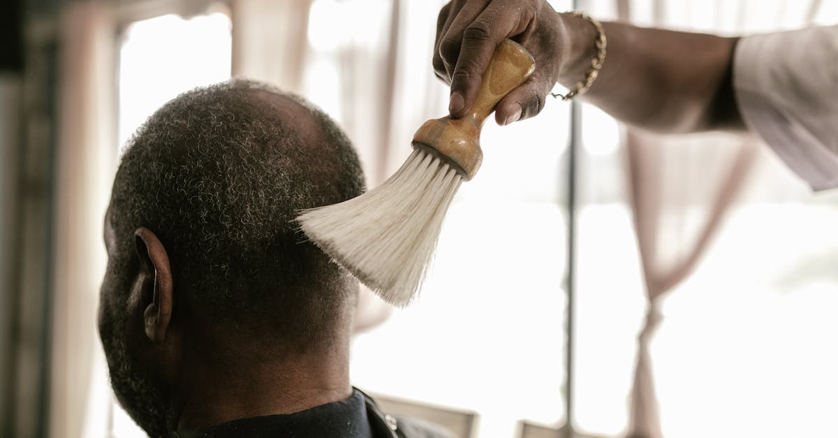 découvrez les secrets d'un cuir chevelu sain avec nos conseils et astuces sur le scalp. apprenez comment prendre soin de vos cheveux en optimisant votre routine capillaire et en traitant les problèmes courants du cuir chevelu.