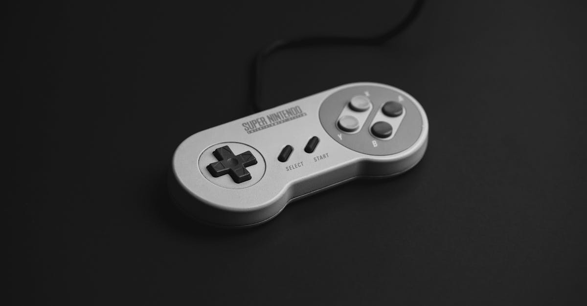 découvrez l'univers légendaire de la super nintendo, une console emblématique qui a marqué l'histoire du jeu vidéo. plongez dans des classiques intemporels, des graphismes colorés et des aventures inoubliables qui continuent de séduire les gamers de toutes générations.