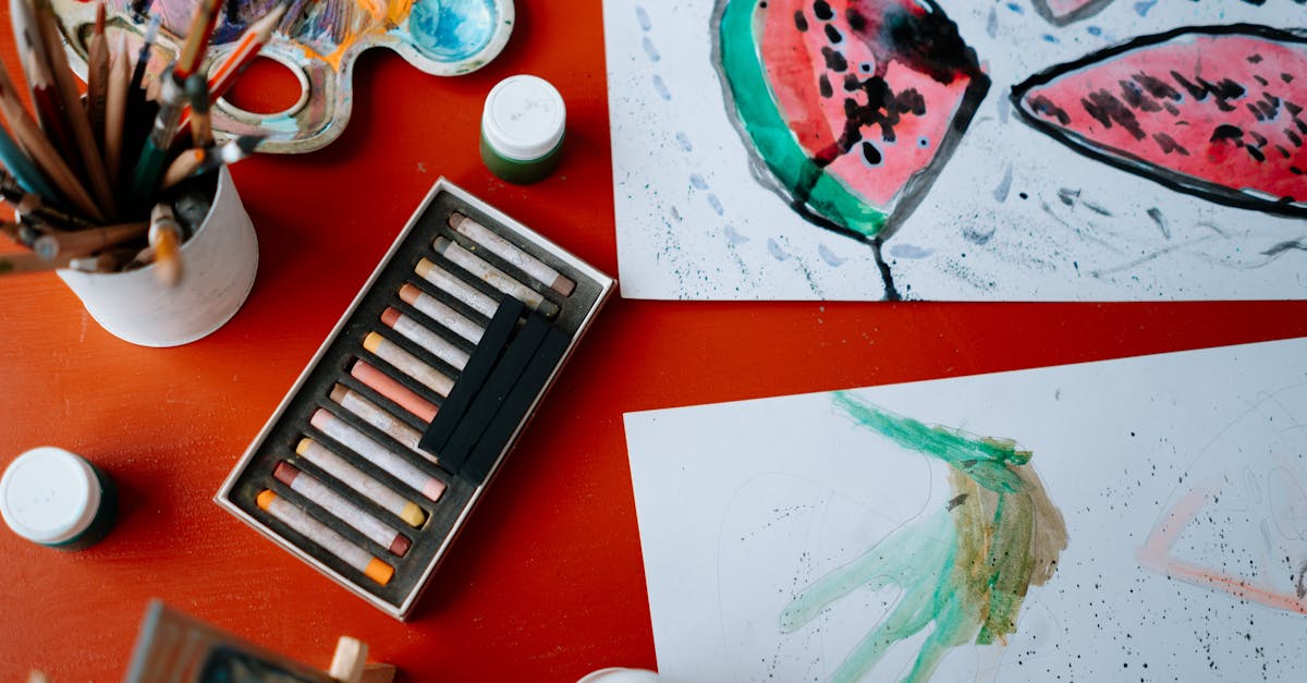 découvrez notre sélection de pinceaux aquarelle de haute qualité, parfaits pour les artistes de tous niveaux. ajoutez des touches colorées et des détails uniques à vos œuvres avec nos pinceaux conçus pour une application fluide et précise. explorez votre créativité avec nos outils d'aquarelle adaptés à tous vos projets artistiques.