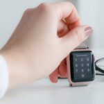 découvrez l'apple watch, votre compagnon idéal pour suivre votre santé, rester connecté et gérer votre quotidien avec style. explorez ses fonctionnalités avancées, du suivi de l'activité physique à la communication instantanée. ne manquez pas l'opportunité d'intégrer cette montre innovante dans votre vie quotidienne.