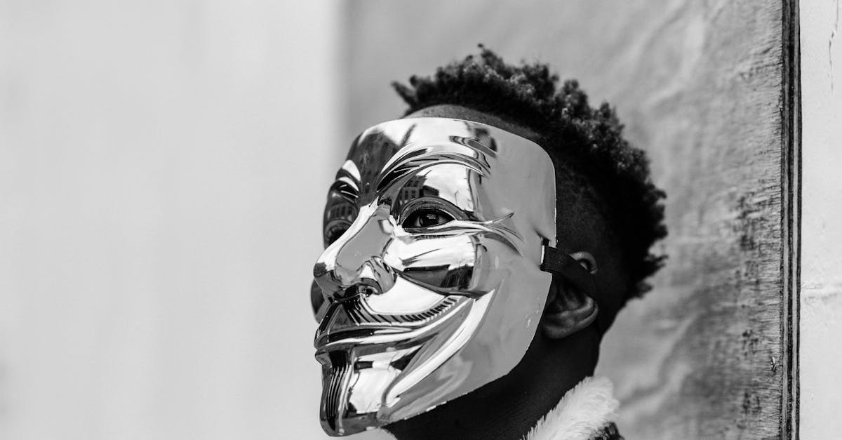 découvrez le symbole de barre égale, utilisé en mathématiques et en programmation pour représenter l'égalité et les relations d'équivalence. explorez ses applications et sa signification dans divers contextes.