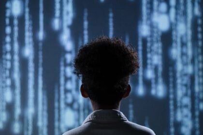 découvrez les défis de l'éducation numérique : accès inégal aux technologies, compétences variées des enseignants, et adaptations pédagogiques nécessaires pour un apprentissage efficace. explorez comment surmonter ces obstacles et améliorer l'engagement des élèves dans un monde digital.