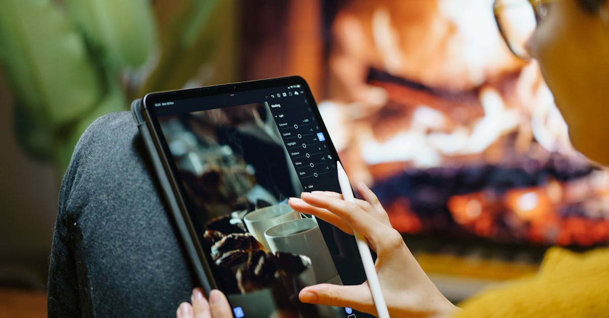découvrez les meilleurs logiciels de design graphique pour donner vie à vos idées créatives. que vous soyez débutant ou professionnel, trouvez l'outil idéal pour créer des graphismes époustouflants et améliorer vos compétences en design.