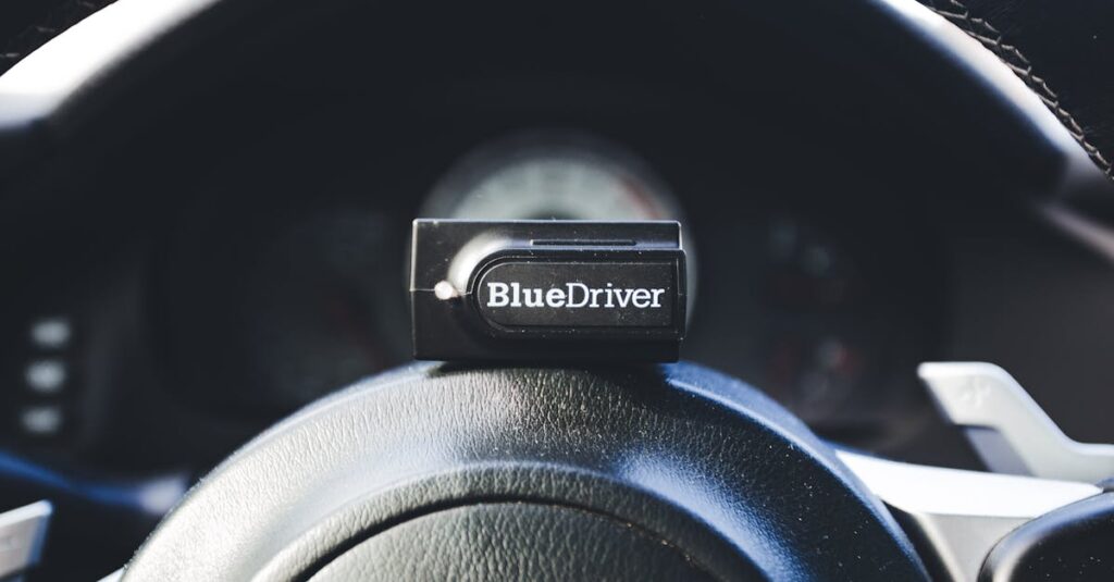 découvrez tout ce que vous devez savoir sur l'obd2, le système de diagnostic automobile indispensable pour comprendre et optimiser les performances de votre véhicule. apprenez comment utiliser les outils obd2 pour identifier les problèmes mécaniques, améliorer l'efficacité énergétique et réaliser des réparations en toute simplicité.