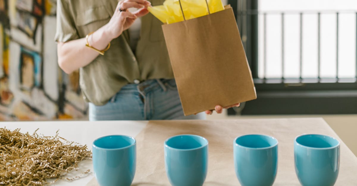 découvrez notre sélection de cadeaux uniques qui émerveilleront vos proches. que ce soit pour un anniversaire, un mariage ou toute autre occasion spéciale, trouvez le présent parfait qui fera la différence. offrez une touche d'originalité avec nos idées de cadeaux inoubliables.
