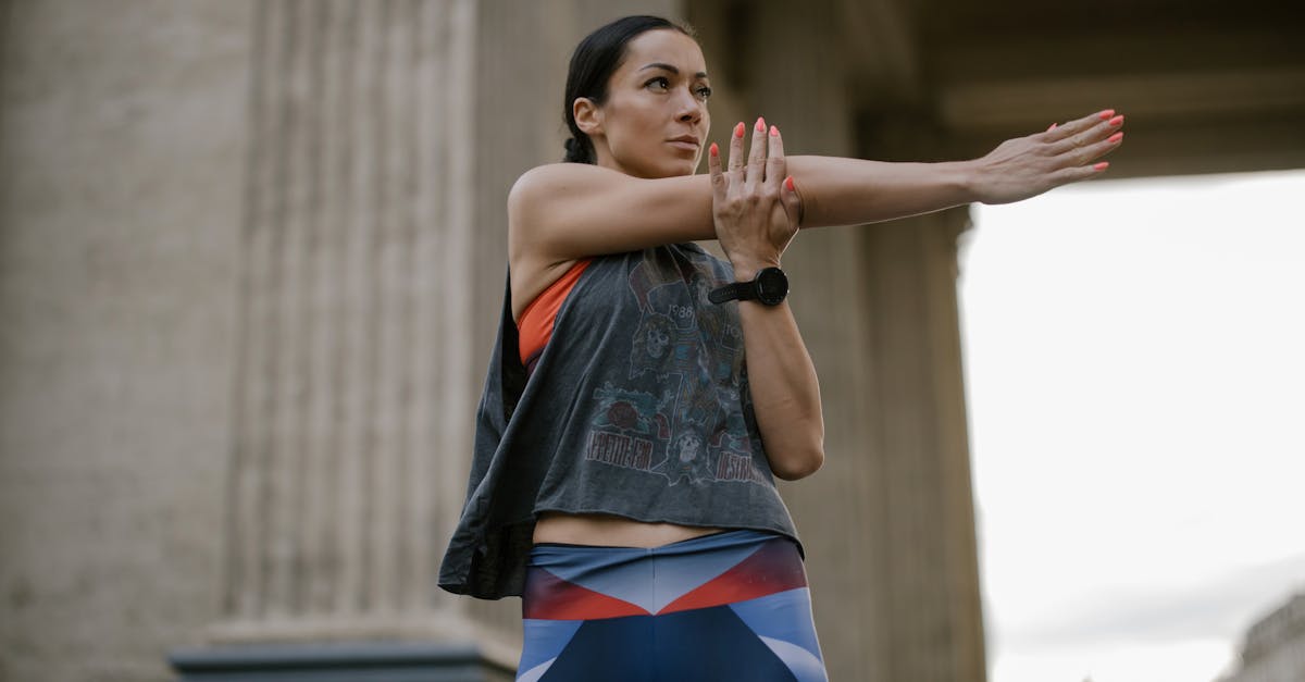 découvrez le garmin forerunner 255, une montre gps multisports performante offrant suivi précis, analyses avancées et autonomie prolongée pour optimiser vos entraînements.