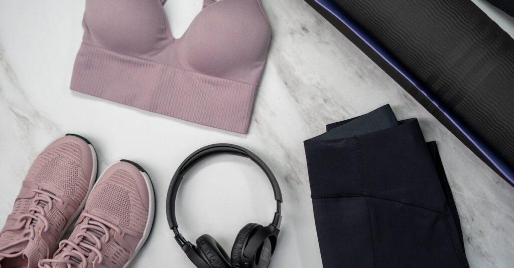 écoutez votre musique avec une qualité optimale grâce à nos écouteurs de sport, conçus pour le confort et la résistance pendant vos entraînements.