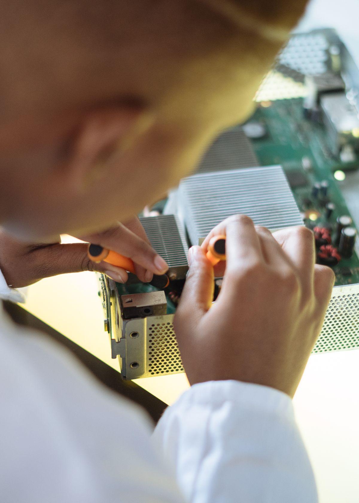 Recherche scientifique en laboratoire