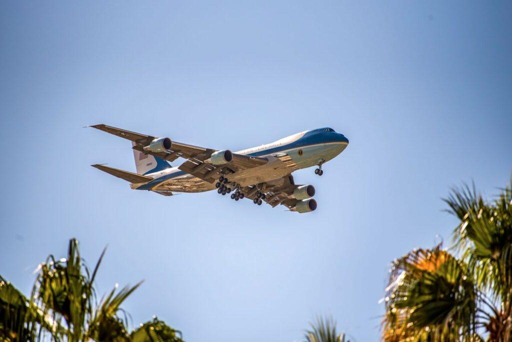 Air Force One, avion présidentiel américain, en vol